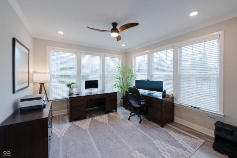 5220 Caprock Drive Noblesville IN 46062