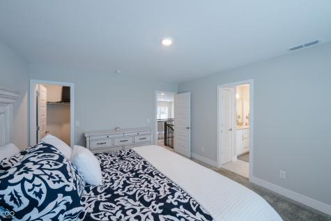 5220 Caprock Drive Noblesville IN 46062
