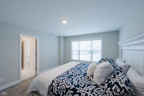 5220 Caprock Drive Noblesville IN 46062