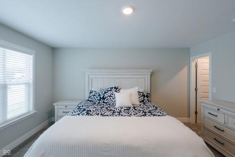 5220 Caprock Drive Noblesville IN 46062