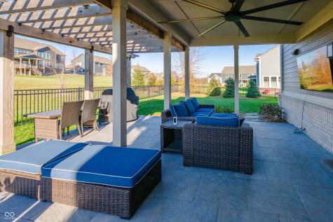 5220 Caprock Drive Noblesville IN 46062