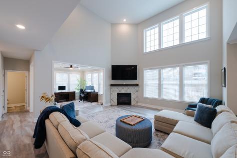 5220 Caprock Drive Noblesville IN 46062