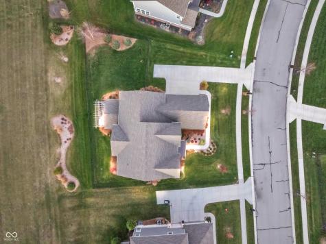 5220 Caprock Drive Noblesville IN 46062