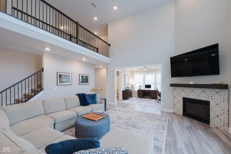 5220 Caprock Drive Noblesville IN 46062