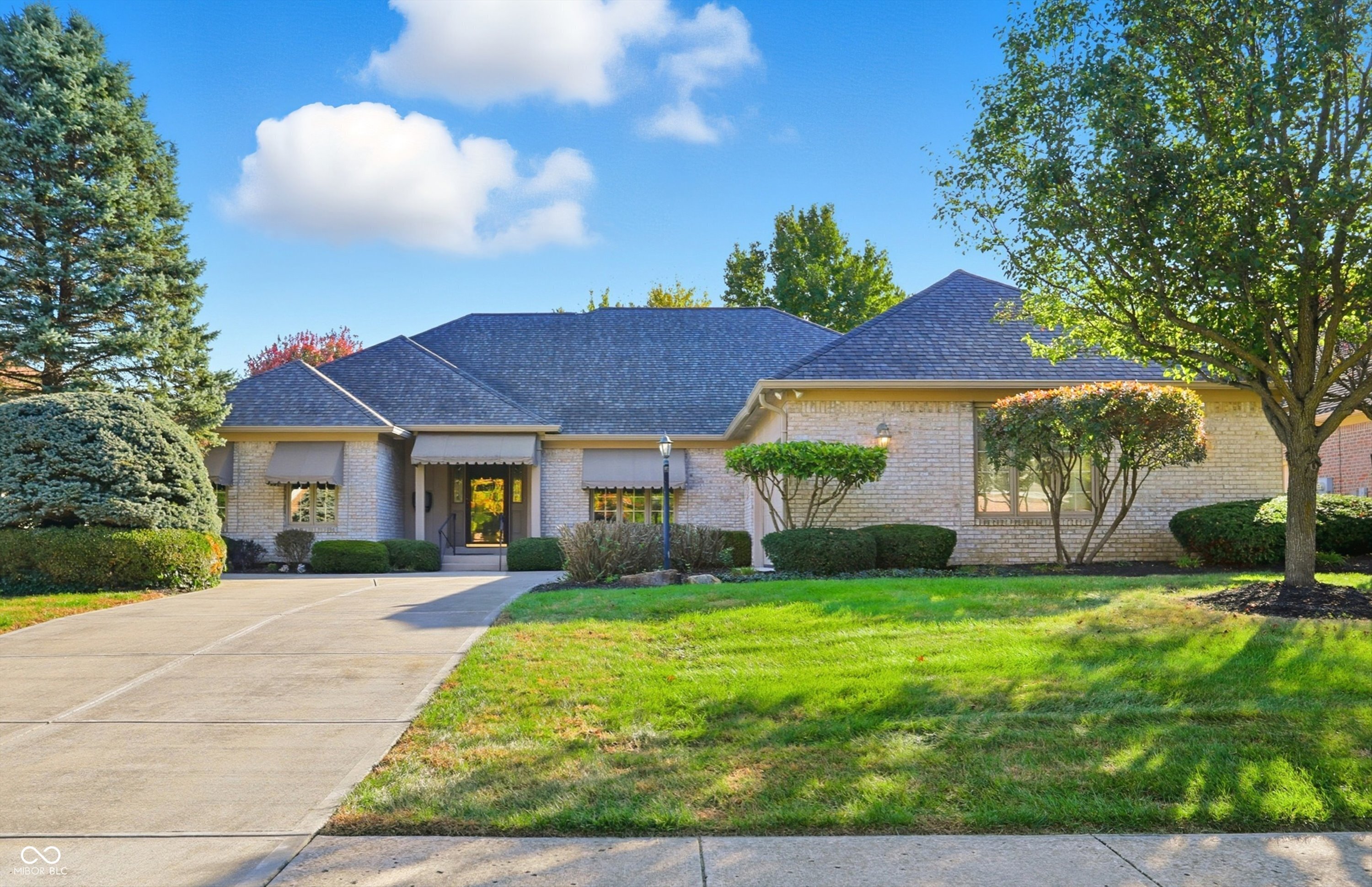 11757 Pebblepointe Pass Carmel IN 46033