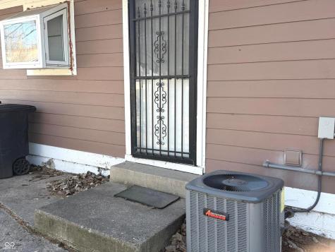 2252 Wheeler Street Indianapolis IN 46218