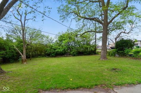3740 N Brentwood Avenue Indianapolis IN 46235