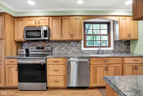 7928 Acre Lane Brownsburg IN 46112