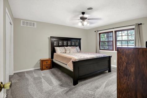 7928 Acre Lane Brownsburg IN 46112