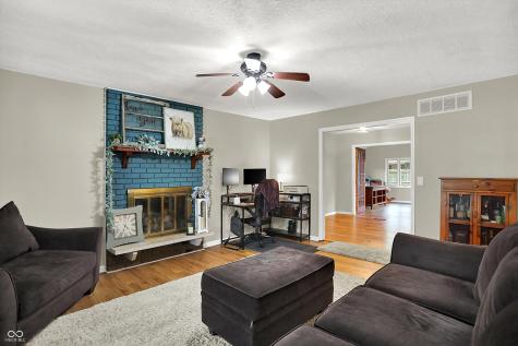 7928 Acre Lane Brownsburg IN 46112