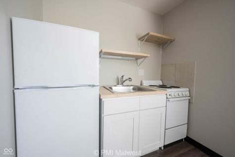 2215 E 56th Street Indianapolis IN 46220