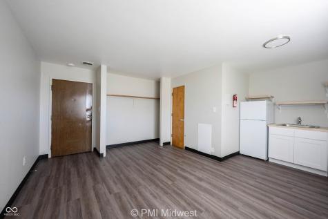 2215 E 56th Street Indianapolis IN 46220