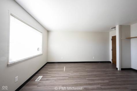 2215 E 56th Street Indianapolis IN 46220