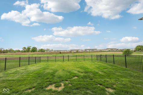 17255 Gresham Lane Westfield IN 46074