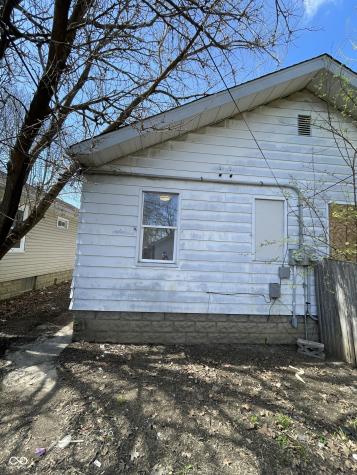 927 N Chester Avenue Indianapolis IN 46201