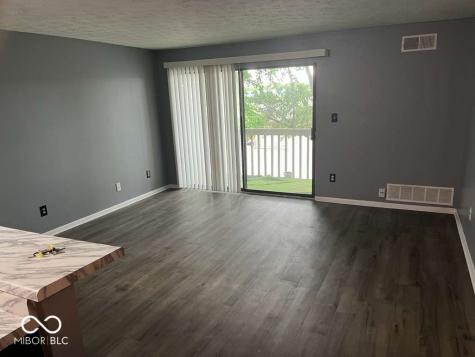 4351 Village Parkway Circle W Indianapolis IN 46254