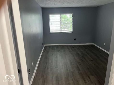 4351 Village Parkway Circle W Indianapolis IN 46254