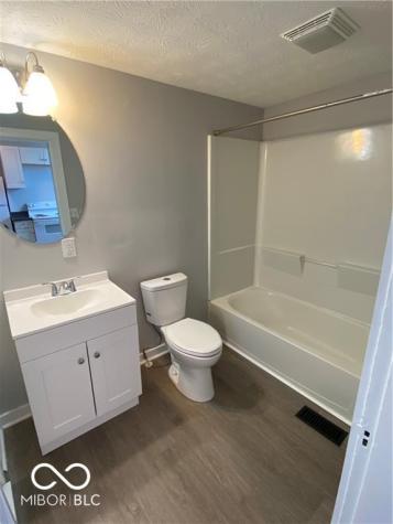 133 W Hendricks Street Shelbyville IN 46176