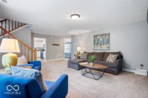 404 E Pine Ridge Drive Westfield IN 46074