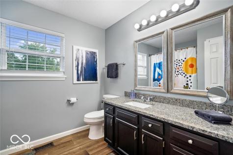 404 E Pine Ridge Drive Westfield IN 46074