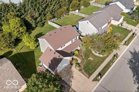 404 E Pine Ridge Drive Westfield IN 46074