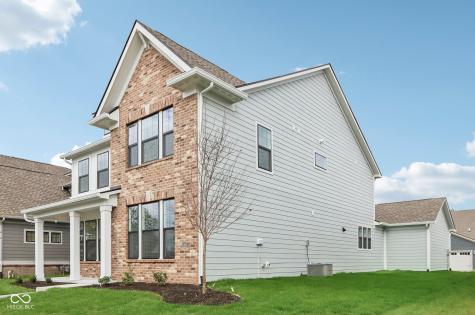 1718 Windrush Place Westfield IN 46074