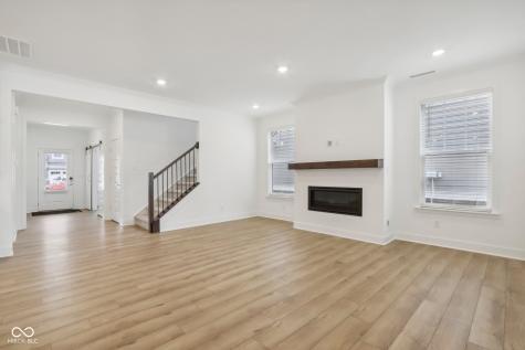 1718 Windrush Place Westfield IN 46074