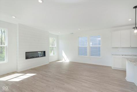 15905 Tharp Woods Drive Fishers IN 46037
