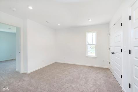 15905 Tharp Woods Drive Fishers IN 46037
