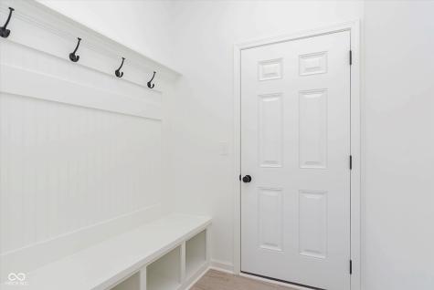 15905 Tharp Woods Drive Fishers IN 46037