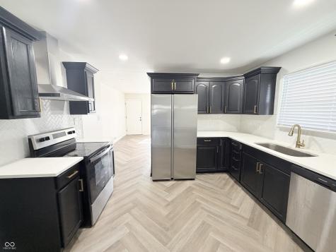 11230 N College Avenue Carmel IN 46032