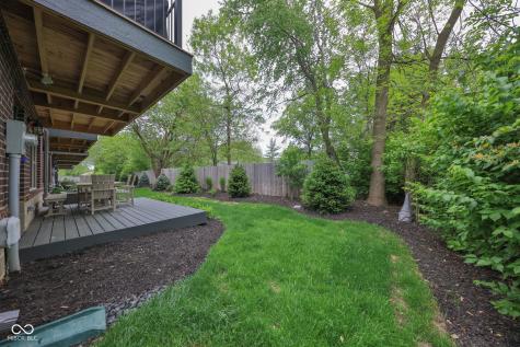 8244 Bostic Drive Fishers IN 46038