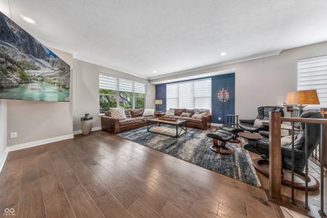 8244 Bostic Drive Fishers IN 46038