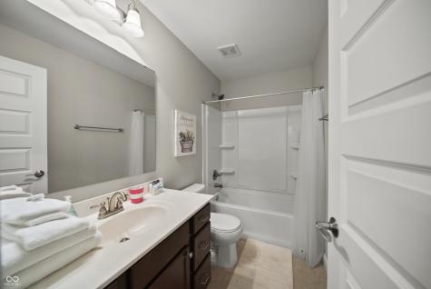 10599 Geist View Drive Fishers IN 46055