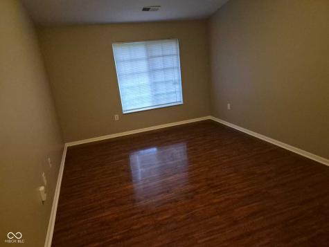 246 Legends Creek Way Indianapolis IN 46229