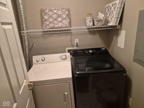 246 Legends Creek Way Indianapolis IN 46229