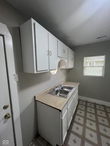 2522 Adams Street Indianapolis IN 46218