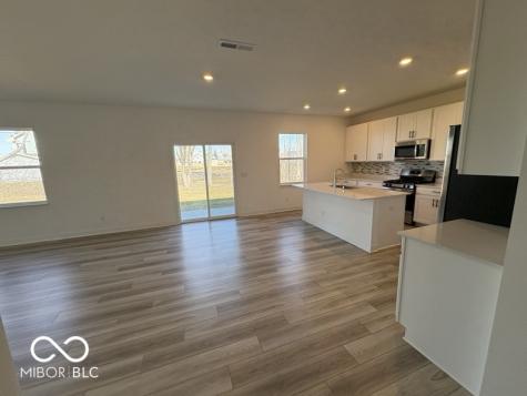 7384 Cambridge Place Avon IN 46123