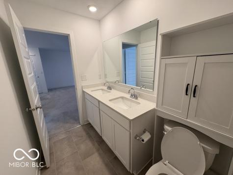7384 Cambridge Place Avon IN 46123