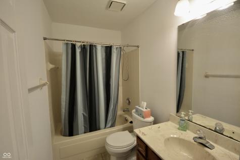 7749 Chesapeake Drive E Indianapolis IN 46236