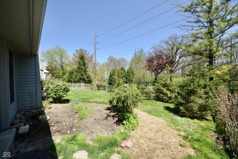 7749 Chesapeake Drive E Indianapolis IN 46236