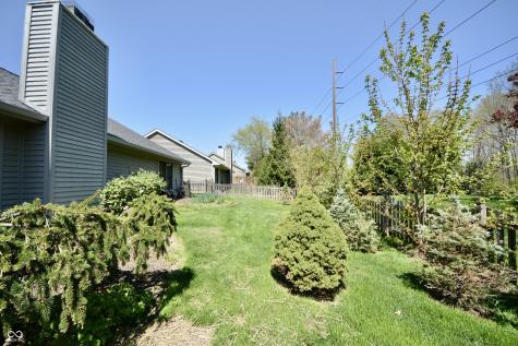 7749 Chesapeake Drive E Indianapolis IN 46236