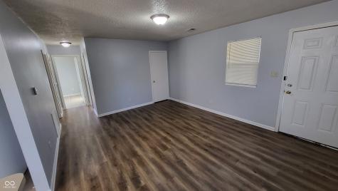 6149 Commodore Drive Indianapolis IN 46219
