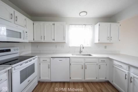 3822 Limelight Lane Whitestown IN 46075