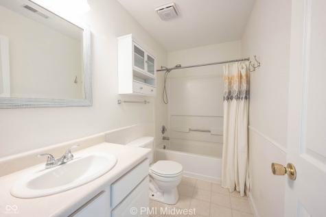 3822 Limelight Lane Whitestown IN 46075