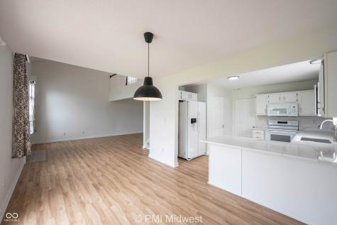 3822 Limelight Lane Whitestown IN 46075