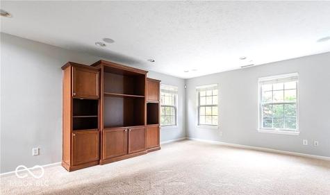 9008 Rider Drive Fishers IN 46038