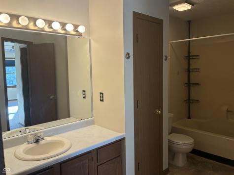 1131 Anthony Court Greenwood IN 46143