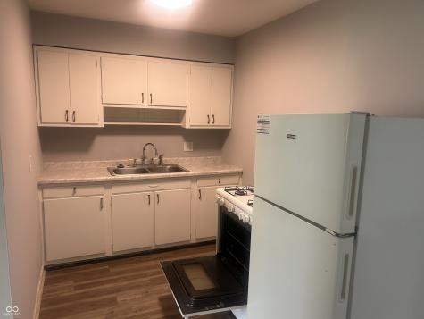 135 W Hendricks Street Shelbyville IN 46176