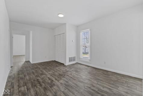 2 Van Ave Apt B Shelbyville IN 46176